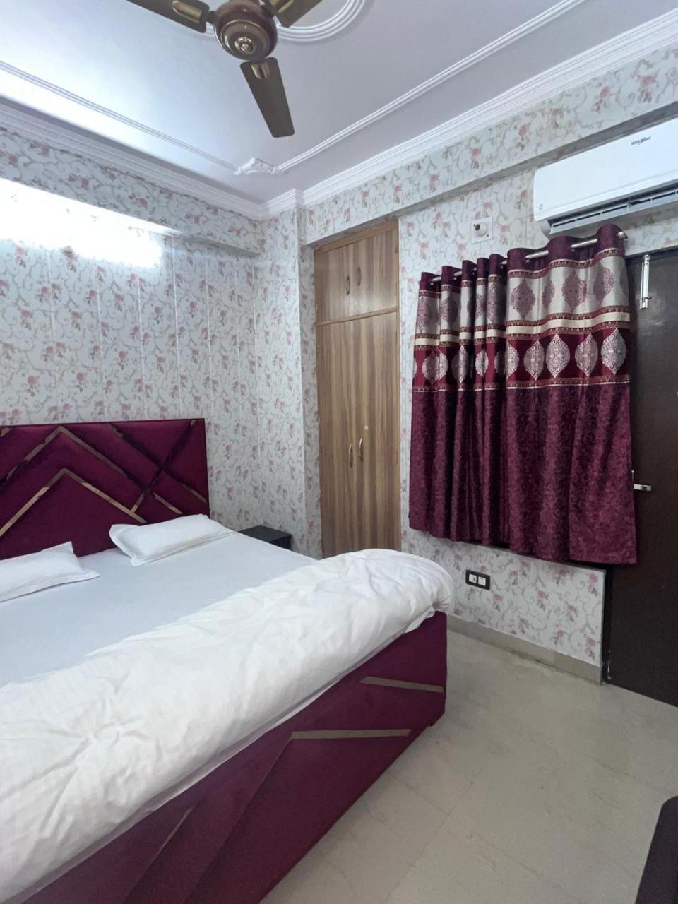 Kashi Anadam Bnb Benares Buitenkant foto