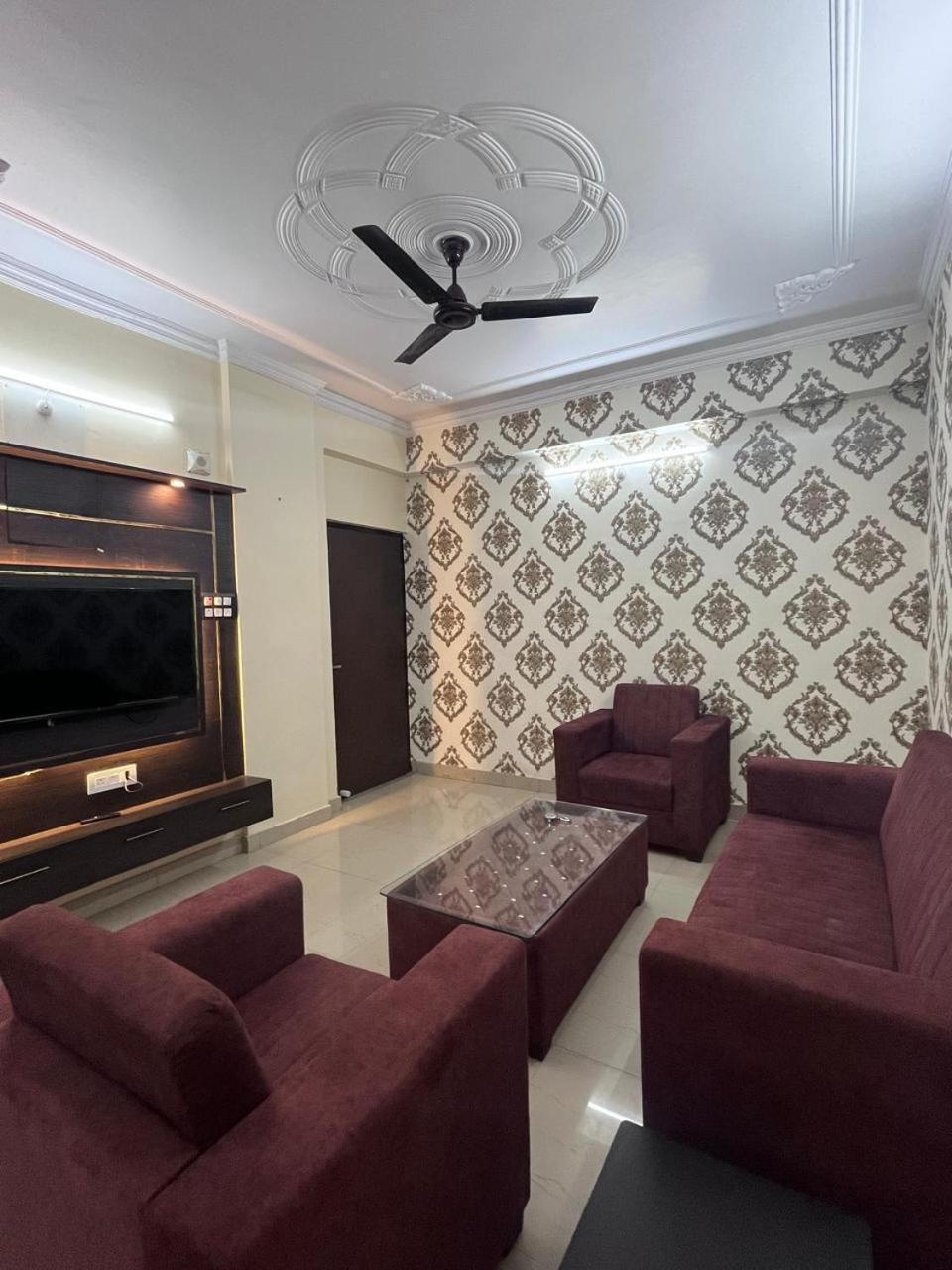 Kashi Anadam Bnb Benares Buitenkant foto