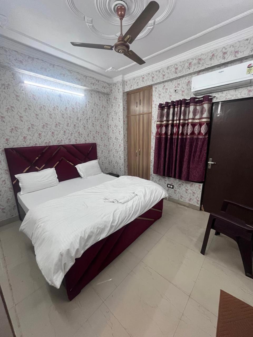 Kashi Anadam Bnb Benares Buitenkant foto